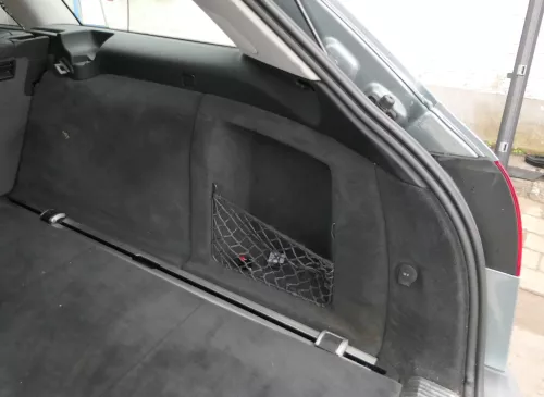 Audi A6 4F Abdeckung Verkleidung Kofferraum hinten rechts 4F9863888B schwarz