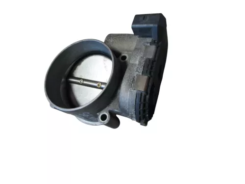Audi A6 4F Drosselklappe Drosselklappenstutzen 077133062A 4,2 FSI BVJ ## (187173)