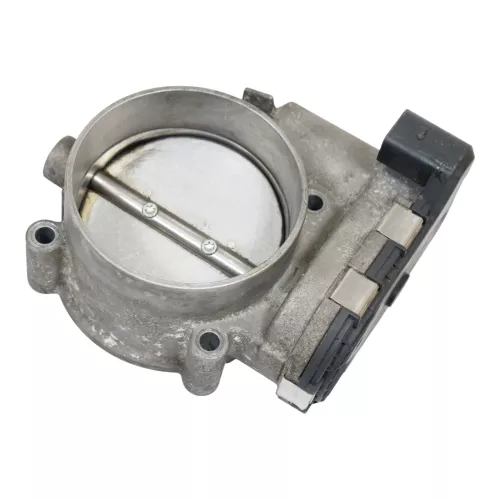 Audi A6 4F Drosselklappe Drosselklappenstutzen 077133062A 4,2 FSI BVJ ## (187173)