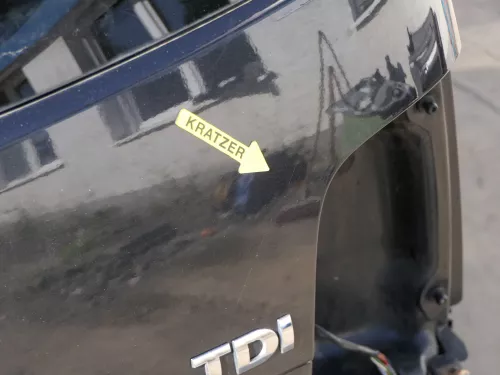 VW Touran Heckklappe Kofferraumklappe hinten schwarz metallic LC9X + Scheibe (187193)