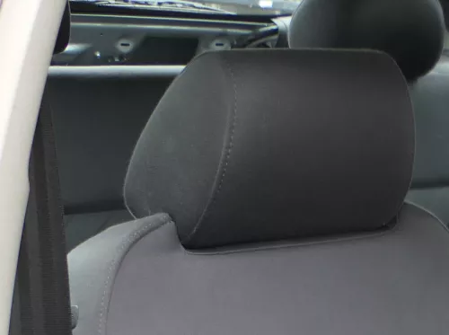 1x Audi A3 8L Kopfstütze vorne oder hinten (rechts / links) schwarz soul