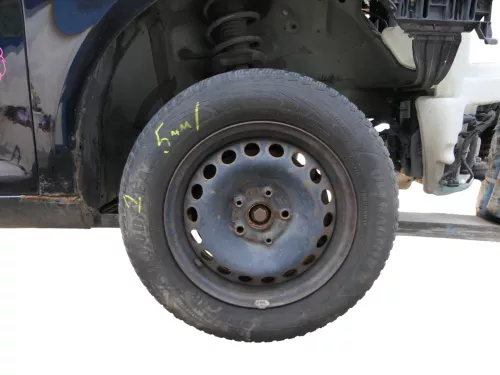 4x VW Golf 6 Plus 5M 195/65 R15 91T Winterreifen M+S Felgen Reifen M&S  ca.5-6mm (187229)