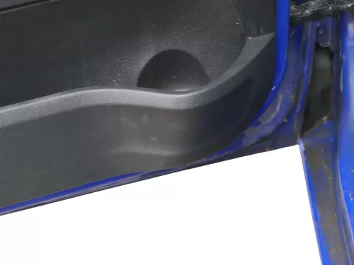 1x Skoda Fabia 5J Stufenheck Türverkleidung Verkleidung Tür vorne links Griff (187244)