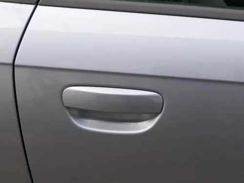 Audi A3 8P 2/3-Türer Tür vorne rechts Beifahrertür Türblatt grau LY7J (187451)