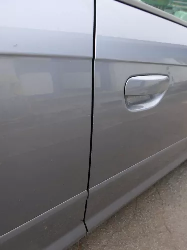 Audi A3 8P 2/3-Türer Tür vorne rechts Beifahrertür Türblatt grau LY7J (187451)