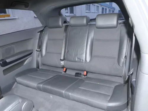 Audi A3 8P Sitz Rückbank Rücksitzbank hinten 2/3-Türer 3-Punkt-Gurt Leder S-line (187479)