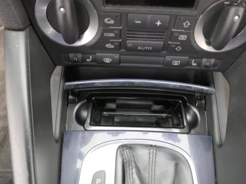 Audi A3 8P Aschenbecher Aschen Becher 8P0857951 soul - blau (187541)