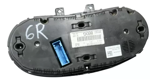 VW Polo 6R Tacho Tachometer Kombiinstrument 73.235km 6R0920860G Benziner (179670)