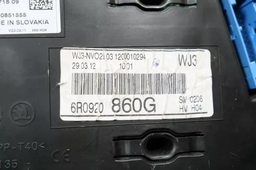 VW Polo 6R Tacho Tachometer Kombiinstrument 73.235km 6R0920860G Benziner (179670)