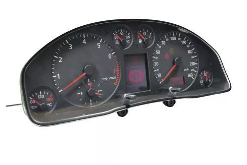 Audi A6 4B Tacho Tachometer Kombiinstrument 300.400km 4B0919881AX (200456)