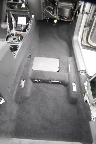 VW Tiguan 5N Teppich Innenraumteppich Innen Bodenbelag schwarz (163580)