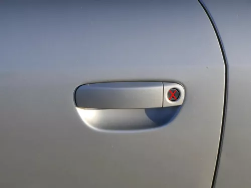 8H Cabrio 8E Türgriff Tür Griff vorne links außen silber LY7W Lagerbügel