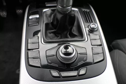 Audi A4 8K A6 4F Q7 Navi Navigation 8T0919611 WFX Bedieneinheit Schalter