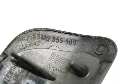 VW Golf Plus 5M Düse Scheinwerferreinigungsanlage SWR Kappen silber LA7W links (185899)
