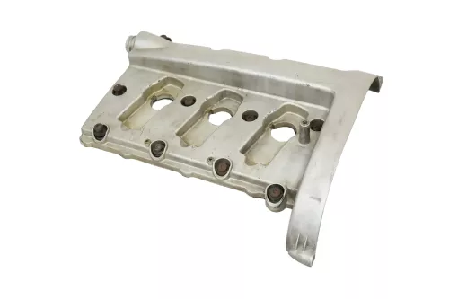 Audi A4 8E B6 4F Zylinderkopfhaube Ventildeckel 3,0 TDI 06C103472G rechts