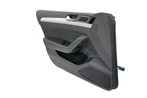 Passat 3C 3G B8 Türverkleidung Verkleidung Tür vorne links schwarz (200648)