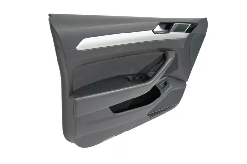 Passat 3C 3G B8 Türverkleidung Verkleidung Tür vorne links schwarz (200648)