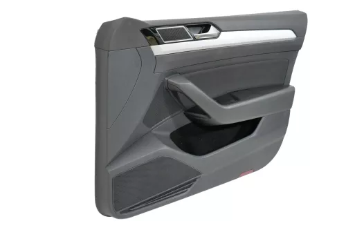 Passat 3C 3G B8 Türverkleidung Verkleidung Tür vorne rechts schwarz (200649)