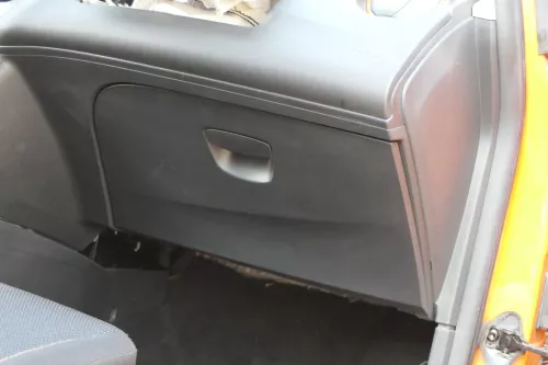 Ibiza 6J Handschuhfach schwarz Handschuhfachdeckel Deckel Klappe schwarz