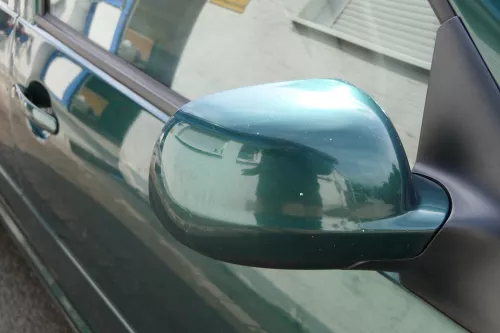 VW Golf 4 Bora elektrischer Spiegel vorne rechts Außenspiegel grün LC6M Glas