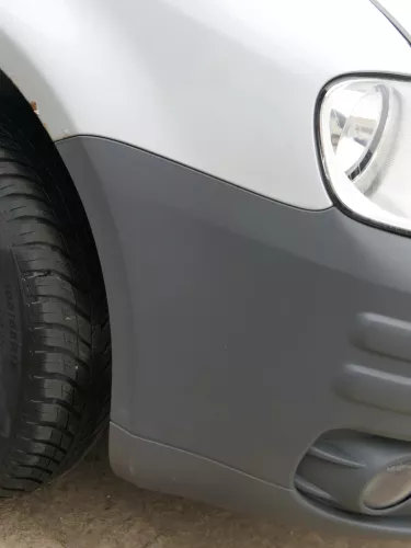 Caddy 2K Stoßstange vorne Frontstoßstange Stoßfänger grau Graphit Grill schwarz (200996)