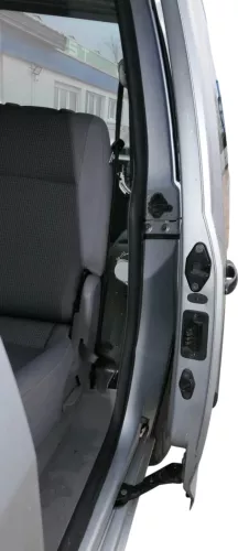 VW Caddy 3 2k Beifahrertür Tür hinten links silber LA7W Schiebetür Scheibe (200999)
