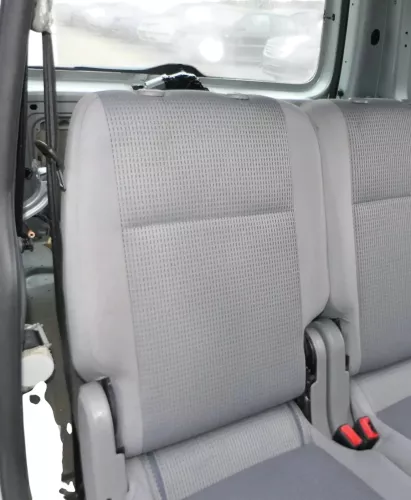 Caddy 3 2K Sitz Rücksitz hinten rechts 1.Sitzreihe grau (hinterm Beifahrersitz) (201014)