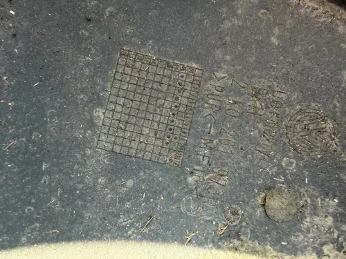 VW Caddy 2K Erdgas Gas Abdeckung 2K0201973D für Gastank vorne (201061)