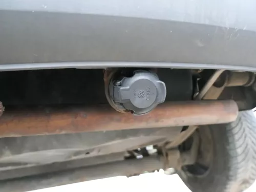 VW Caddy 2K feste starre Anhängerkupplung mit Kabelbaum (201010)