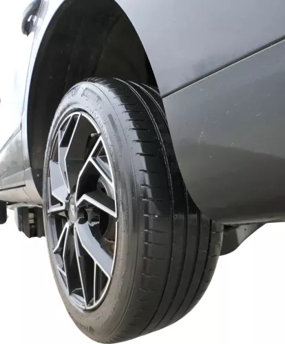 4x VW Passat 3C Golf Reifen Sommerreifen 205/55 R17 93W Alufelgen Felgen 3,5-6mm (201141)