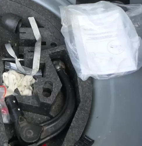 VW Golf 6 5K Limousine abnehmbare Anhängerkupplung 1K0803882A Haken (201195)