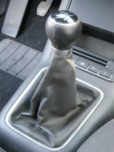 VW Tiguan 5N Schaltknauf Schaltsack Schaltung Schaltknüppel 6-Gang Leder