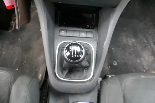 VW Golf 6 Schaltknauf Schaltsack Schaltung Schaltknüppel original 6-Gang Leder (201398)