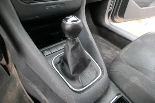 VW Golf 6 Schaltknauf Schaltsack Schaltung Schaltknüppel original 6-Gang Leder (201398)