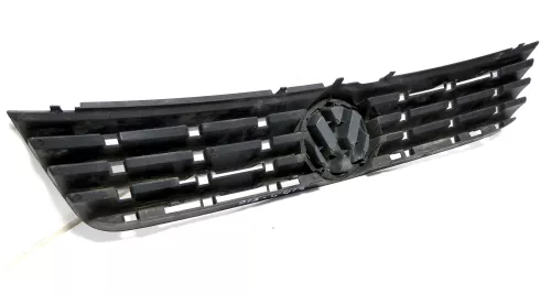 VW Passat 3B Kühlergrill Grill mit VW Zeichen Emblem 3B0853653D 3B0 853 653 D (161917)