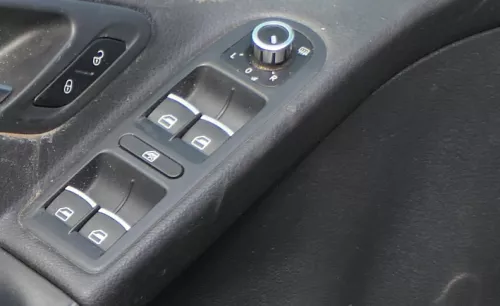 VW Golf 6 5K ektrischer Fensterheber Schalter vorne links 4-Fach Spiegelschalter