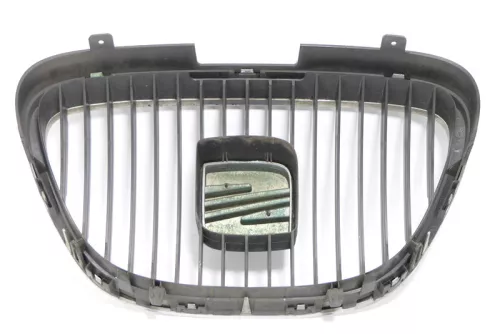 Seat Altea 5P Toledo 1P Grill Kühlergrill Zeichen 5P0853654 Emblem (171303)
