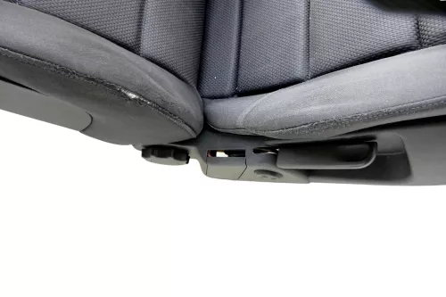 Audi A4 8E B6 auch Kombi Sitz vorne rechts Beifahrersitz Sitzheizung elektrisch (147041)