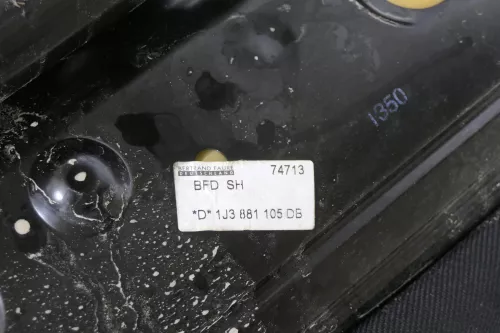VW Golf 4 1J Bora Sitz vorne links Fahrersitz 2/3 Türer Variant Kombi (148830)
