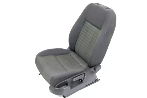 VW Golf Plus 5M 1K 5K auch Kombi Sitz vorne links Fahrersitz 4/5 Türer  SHZ (148834)