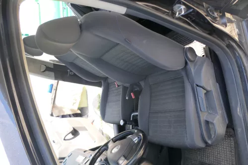 Q680 VW Golf Plus 5M Golf 6 1K 5K Kombi Sitz vorne links Fahrersitz 4/5-Türer - (170868)