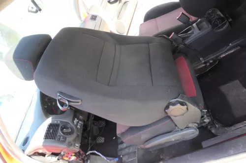 Q684 Golf 4 1J Bora Sitz vorne links Fahrersitz 2/3 Türer Variant Kombi Sport (171095)