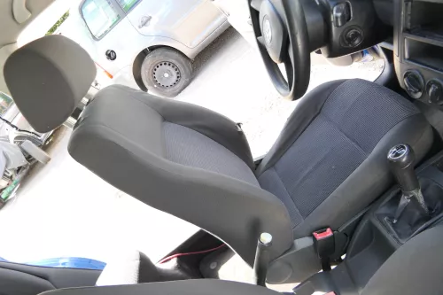 Q691 VW Polo 9N3 9N vorne links Sitz Fahrersitz 4/5-Türer Airbag (171211)