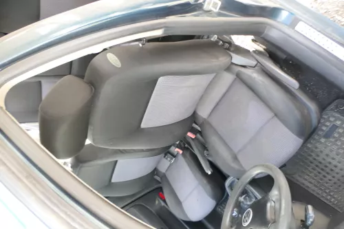 Q693 Golf 4 1J Bora Sitz vorne links Fahrersitz 4/5Türer Variant Kombi (171229)