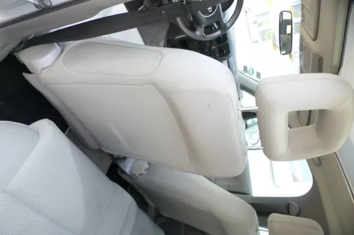Q781 Audi A2 8Z Sitz vorne links Fahrersitz swing dunkelgrau (175294)
