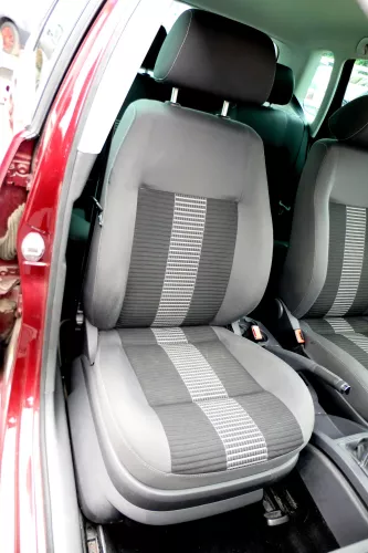 Q807 Caddy 2K Sitz vorne rechts Beifahrersitz - für Post Caddy - Polo 9N United (176365)