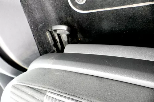 Q807 Caddy 2K Sitz vorne rechts Beifahrersitz - für Post Caddy - Polo 9N United (176365)