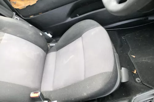 Q812 VW Golf 4 1J Bora Sitz vorne links Fahrersitz 2/3 Türer Variant Kombi (176625)