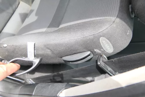 Q823 VW Golf 4 1J Bora Sitz vorne links Fahrersitz 2/3 Türer Variant Kombi (177098)