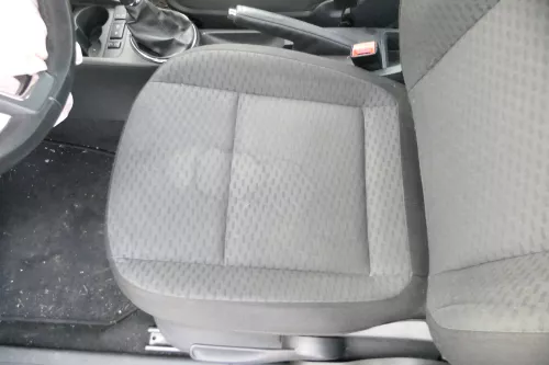 Q857 Skoda Fabia Roomster 5J Sitz vorne links Fahrersitz Sitzheizung SHZ (178624)